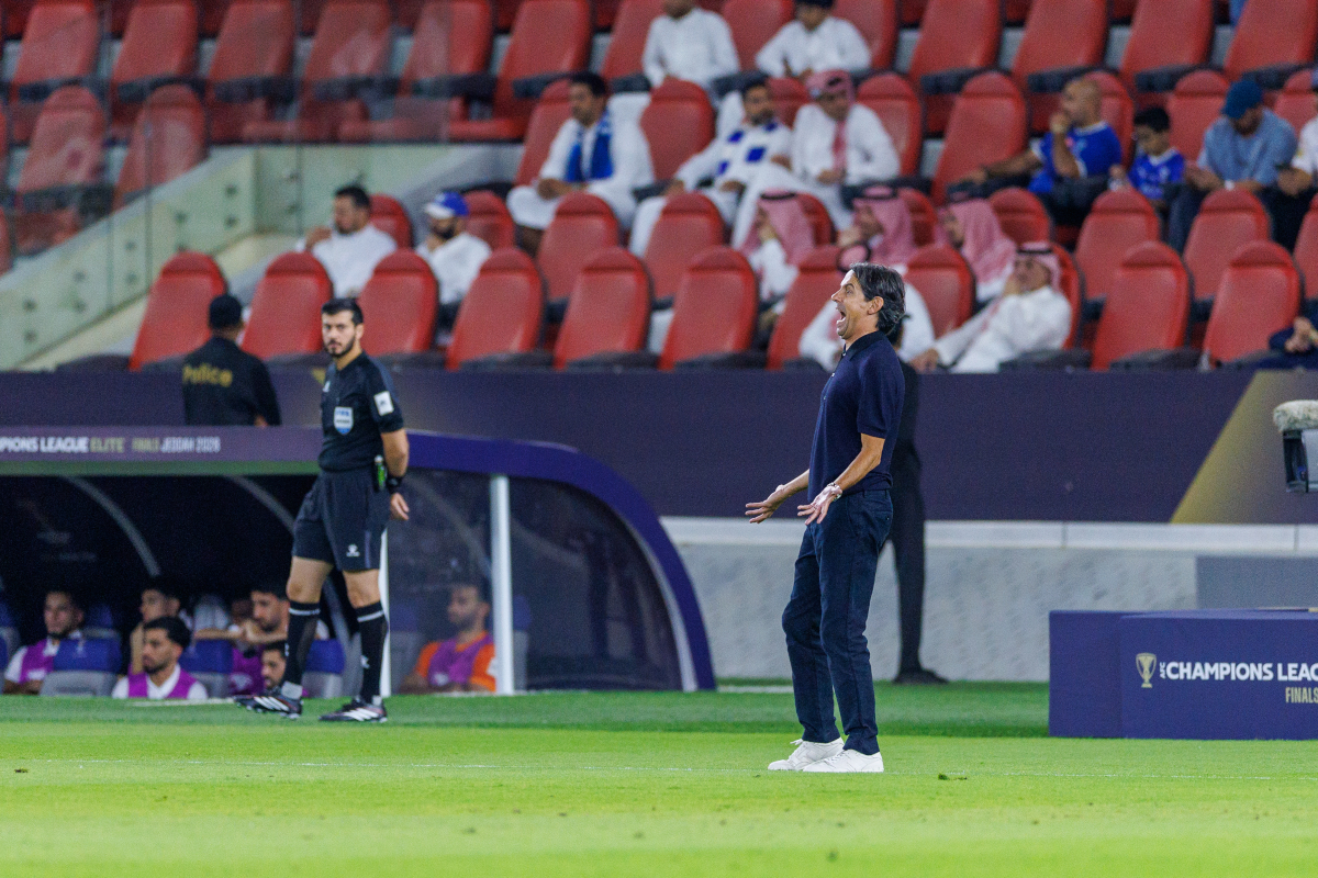 JEDDAH, SAUDI ARABIA - APRIL 13: Simone Inzaghi team Manager of Al Hilal FC during the AFC Champions League Elite game between Al Hilal FC and Al Sadd SC at Prince Abdullah AlFaisal Sports City on April 13, 2026 in Jeddah, Saudi Arabia.  (Photo by Abdullah Ahmed/Getty Images)