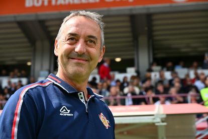 CREMONA, ITALY - APRIL 19: Coach Marco Giampaolo of US Cremonese reacts during the Serie A match between US Cremonese and Torino FC at Stadio Giovanni Zini on April 19, 2026 in Cremona, Italy. (Photo by Marco M. Mantovani/Getty Images)