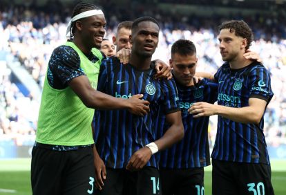 MILAN, ITALY - MAY 17: Ange-Yoan Bonny of FC Internazionale Milano celebrates scoring his team's first goal with teammates during the Serie A match between FC Internazionale and Hellas Verona FC at Giuseppe Meazza Stadium on May 17, 2026 in Milan, Italy. (Photo by Marco Luzzani/Getty Images)