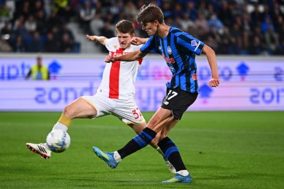 BERGAMO, ITALY - MAY 02: Charles De Ketelaere of Atalanta BC in action during the Serie A match between Atalanta BC and Genoa CFC at Gewiss Stadium on May 02, 2026 in Bergamo, Italy. (Photo by Mattia Ozbot/Getty Images)