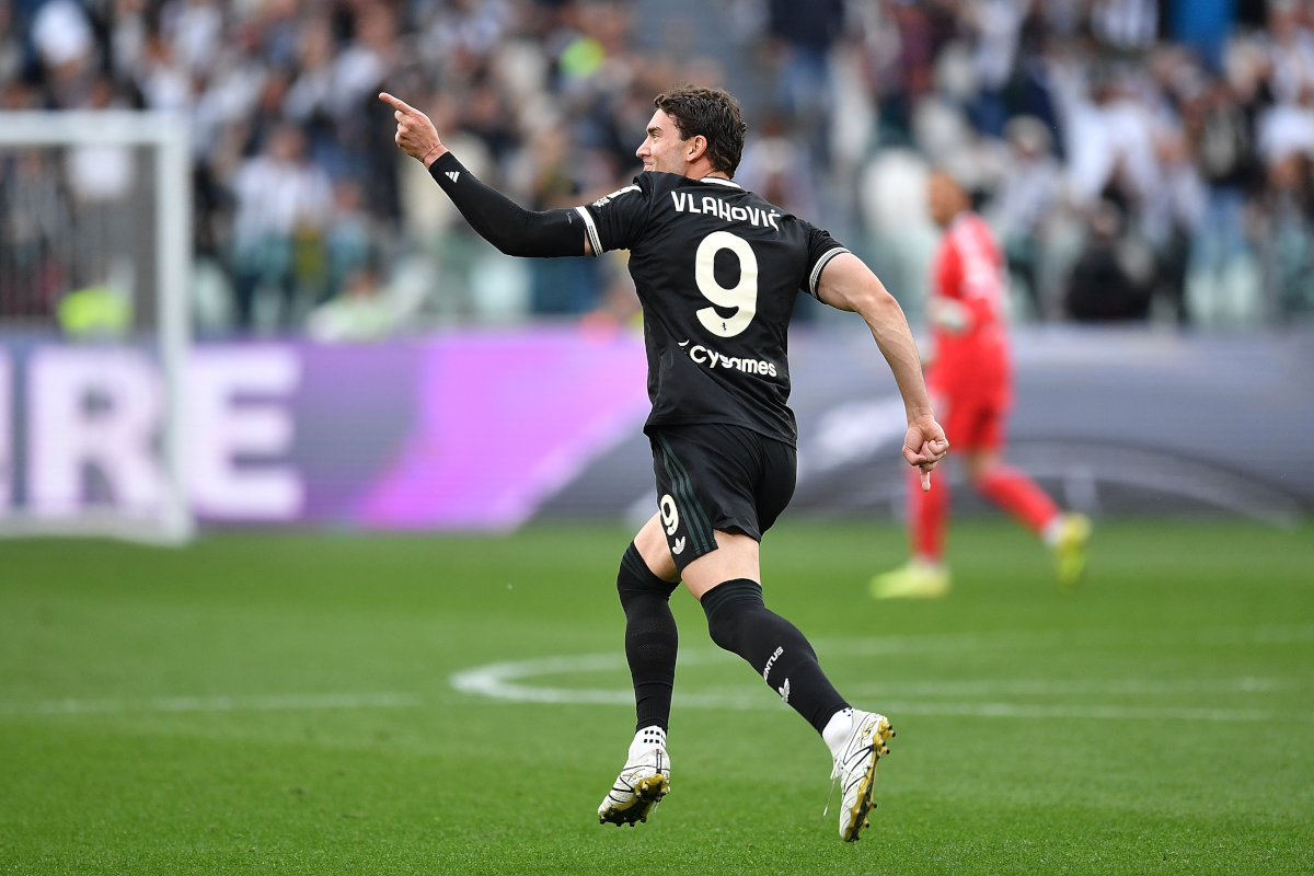 TURIN, ITALY - MAY 03: Dusan Vlahovic of Juventus FC celebrates scoring his team's first goal during the Serie A match between Juventus FC and Hellas Verona FC at Allianz Stadium on May 3, 2026 in Turin, Italy. (Photo by Valerio Pennicino/Getty Images)