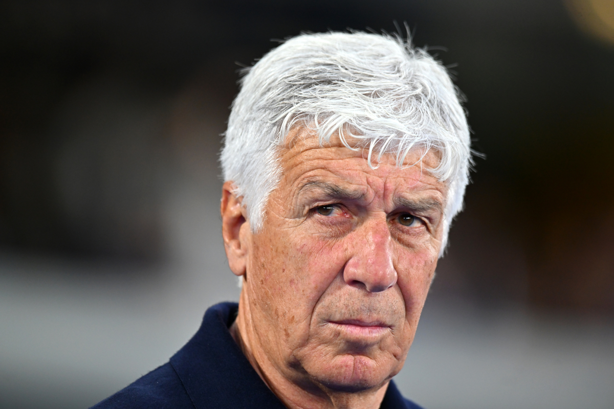 VERONA, Itália (Reuters) - O técnico da Roma, Gian Piero Gasperini, espera ansiosamente durante a partida da Série A entre AS Roma e AS Roma no Stadio Marcantonio Bentegodi em 24 de maio de 2026 em Verona, Itália. (Foto de Alessandro Sabattini/Getty Images)
