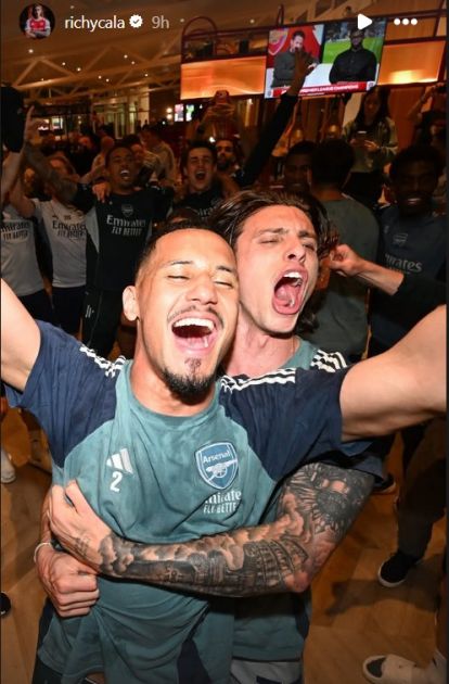 Riccardo Calafiori celebrating Arsenal's title win