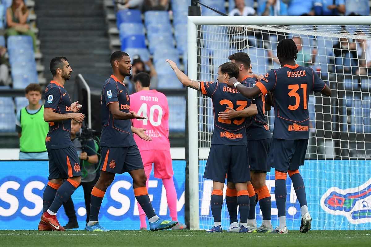 ROME, ITALY - MAY 09: Petar Sucic of FC Internazionale celebrates a second goal with his team mates during the Serie A match between SS Lazio and FC Internazionale at Stadio Olimpico on May 09, 2026 in Rome, Italy. (Photo by Marco Rosi - SS Lazio/Getty Images)