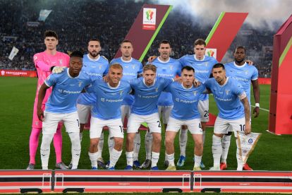 ROME, ITALY - MAY 13: SS Lazio team line up prior to the Coppa Italia final match between SS Lazio and FC Internazionale at Stadio Olimpico on May 13, 2026 in Rome, Italy. (Photo by Marco Rosi - SS Lazio/Getty Images)
