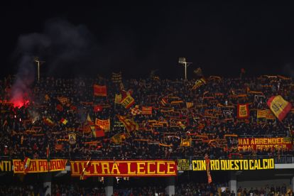 LECCE, ITALY - MAY 09: Fans of US Lecce during the Serie A match between US Lecce and Juventus FC at Stadio Via del Mare on May 09, 2026 in Lecce, Italy. (Photo by Maurizio Lagana/Getty Images)