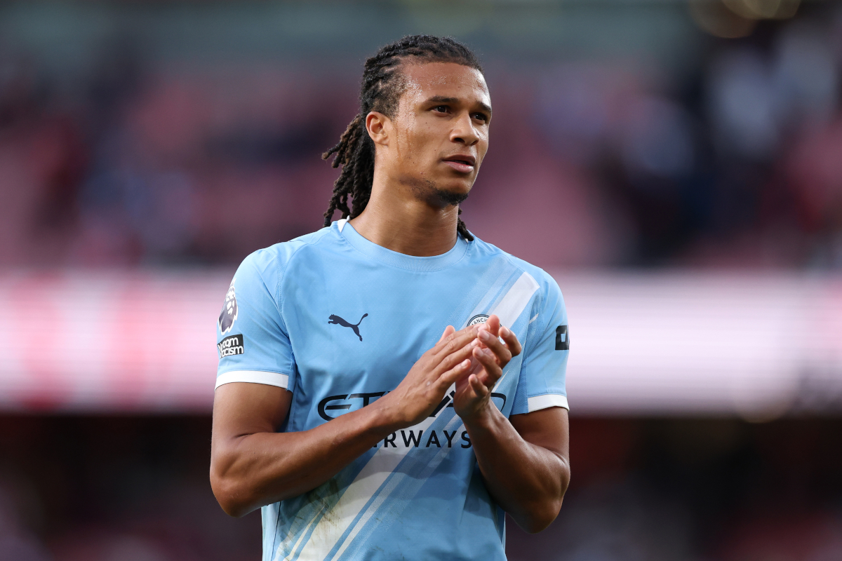 LONDON, ENGLAND - SEPTEMBER 21: Nathan Ake of Manchester City claps the fans after the Premier League match between Arsenal and Manchester City at Emirates Stadium on September 21, 2025 in London, England. (Photo by Justin Setterfield/Getty Images)
