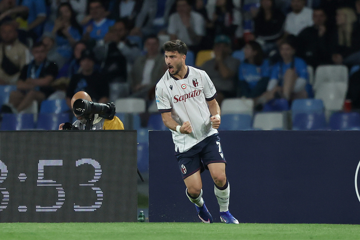 NAPLES, ITALY - MAY 11: Riccardo Orsolini of Bologna FC 1909 celebrates after scoring his side second goal during the Serie A match between SSC Napoli and Bologna FC 1909 at Stadio Diego Armando Maradona on May 11, 2026 in Naples, Italy. (Photo by Francesco Pecoraro/Getty Images)