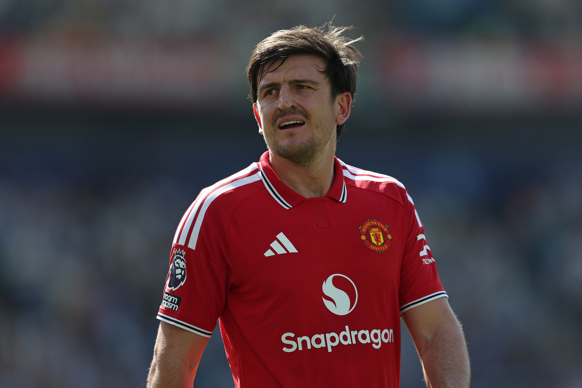 BRIGHTON, INGLATERRA - 24 DE MAIO: Harry Maguire do Manchester United durante a partida da Premier League entre Brighton & Hove Albion e Manchester United no Amex Stadium em 24 de maio de 2026 em Brighton, Inglaterra. (Foto de Steve Burdens/Getty Images)
