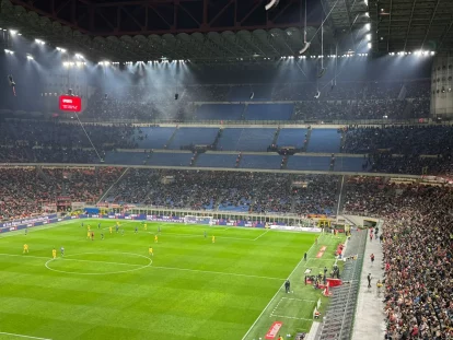Milan's empty Curva Sud during the Atalanta match, via Eurosport.