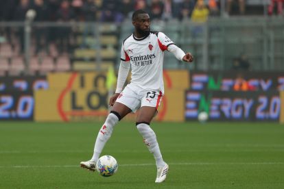 CREMONA, ITALY - MARCH 01: Fikayo Tomori of AC Milan in action during the Serie A match between US Cremonese and AC Milan at Stadio Giovanni Zini on March 01, 2026 in Cremona, Italy. (Photo by Francesco Scaccianoce/Getty Images)