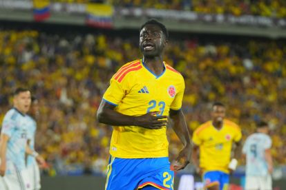 BOGOTA, COLOMBIA - JUNE 01: Davinson Sanchez of Colombia celebrates after scoring the team's first goal during the international friendly match between Colombia and Costa Rica at Estadio El Campin on June 01, 2026 in Bogota, Colombia. (Photo by Leonardo Castañeda/Getty Images)