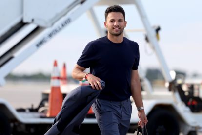 WEST PALM BEACH, FLORIDA - JUNE 12: Goncalo Ramos #9 of Portugal arrives at Palm Beach International Airport ahead of the FIFA World Cup 2026 on June 12, 2026 in West Palm Beach, Florida. (Photo by Leonardo Fernandez/Getty Images)