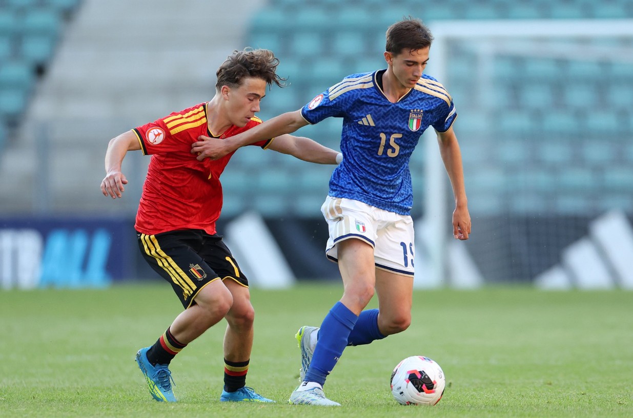Final Sub-17 Bélgica x Itália (via @Azzurri no X).