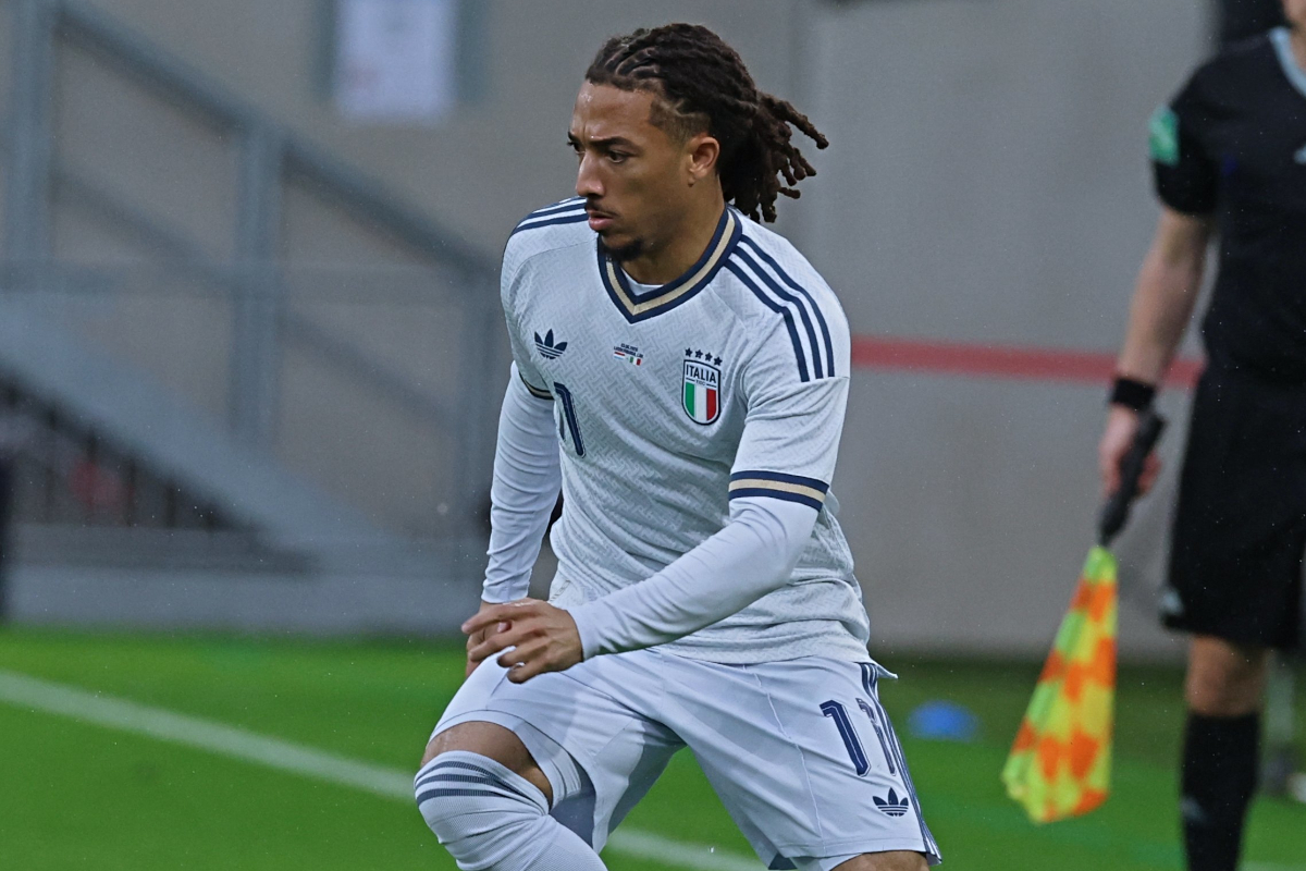 Luca Colgiosho joga pela Itália em amistoso contra Luxemburgo (@AZURI)