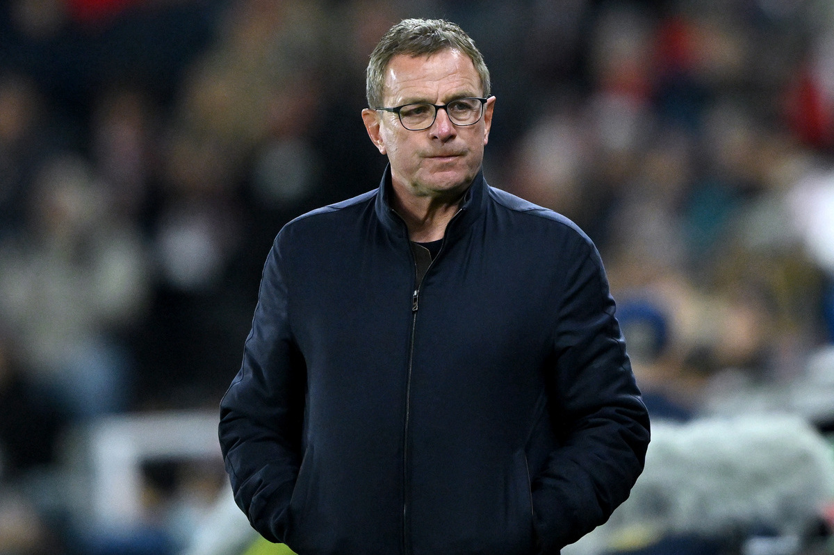 LINZ, ÁUSTRIA - 13 DE OUTUBRO: O técnico da Áustria, Ralf Rangnik, assiste à partida da UEFA Nations League 2024/25 Ligue B Grupo B 3 entre Áustria e Noruega em 13 de outubro de 2024 em Linz, Áustria. (Foto de Christian Bruna/Getty Images)