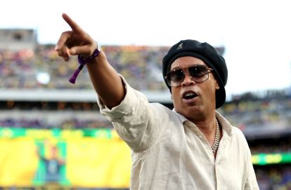 The details behind Ronaldinho’s move to Italy’s third division