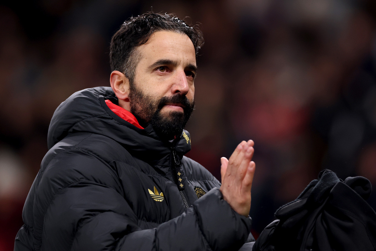 MANCHESTER, INGLATERRA - 26 DE DEZEMBRO: Ruben Amorim, técnico do Manchester United, durante a partida da Premier League entre Manchester United e Newcastle United em Old Trafford em 26 de dezembro de 2025 em Manchester, Inglaterra. (Foto de Carl Racine/Getty Images)