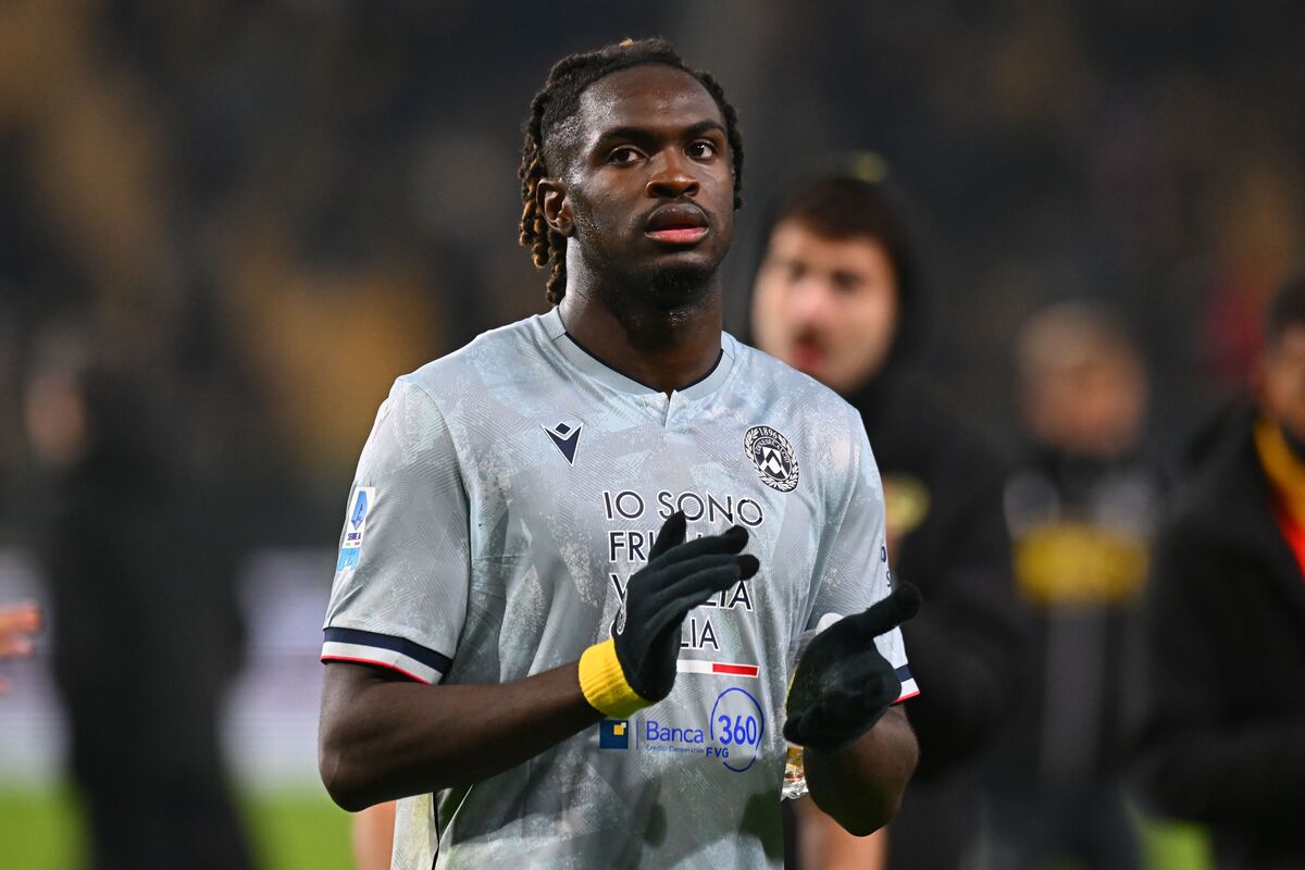 PARMA, ITÁLIA - 29 DE NOVEMBRO: Omar Solet da Udinese Calcio comemora durante a partida da Série A entre Parma Calcio 1913 e Udinese Calcio no Stadio Ennio Tardini em 29 de novembro de 2025 em Parma, Itália. (Foto de Alessandro Sabattini/Getty Images)
