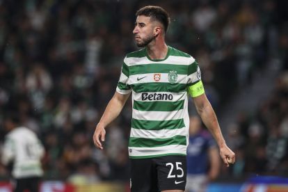 LISBON, PORTUGAL - APRIL 7: Goncalo Inacio of Sporting CP during the UEFA Champions League 2025/26 Quarter-Final First Leg match between Sporting Clube de Portugal and Arsenal FC at Estadio Jose Alvalade on April 7, 2026 in Lisbon, Portugal. (Photo by Carlos Rodrigues/Getty Images)