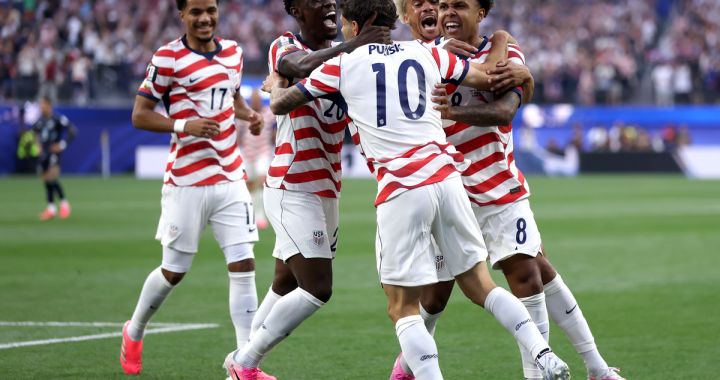 Pulisic & McKennie link-up for USA vs Paraguay as Bobadilla own-goal puts hosts in front
