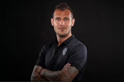 Alessandro Diamanti is announced as the new coach of Cesena (CesenaFC.com)