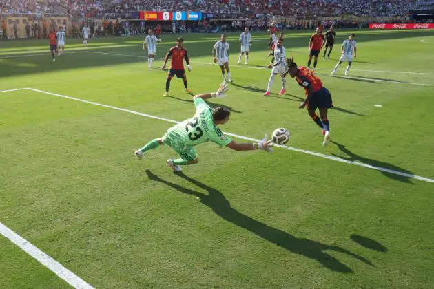 EAST RUTHERFORD, NEW JERSEY - JULY 19: (EDITORS NOTE: Image was captured using a remote netcam) Nico Williams #17 of Spain heads the ball saved by Emiliano Martinez #23 of Argentina during the FIFA World Cup 2026 Final match between Spain and Argentina at New York New Jersey Stadium on July 19, 2026 in East Rutherford, New Jersey. (Photo by Dan Mullan/Getty Images)