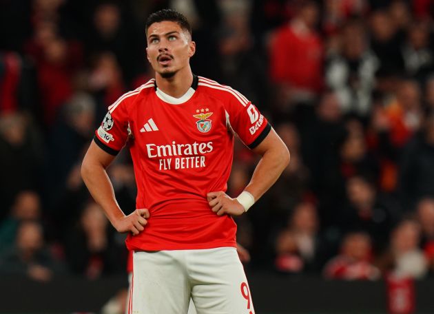 LISBON, PORTUGAL - DECEMBER 10: Franjo Ivanovic of SL Benfica reaction after missing a goal opportunity during the UEFA Champions League 2025/26 League Phase MD6 match between SL Benfica and SSC Napoli at Estadio da Luz on December 10, 2025 in Lisbon, Portugal. (Photo by Gualter Fatia/Getty Images)