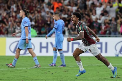 RIO DE JANEIRO, BRAZIL - MAY 19: John Kennedy celebrates after scoring the second goal of his team during the Copa CONMEBOL Libertadores 2026 group C match between Fluminense and Bolivar at Maracana Stadium on May 19, 2026 in Rio de Janeiro, Brazil. (Photo by Wagner Meier/Getty Images)