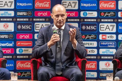 Napoli wait for Chelsea decision on Badiashile as Favasuli joins from Catanzaro