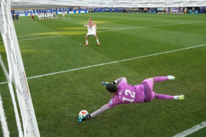 Orlando Gill leads Paraguay past Germany in World Cup shootout