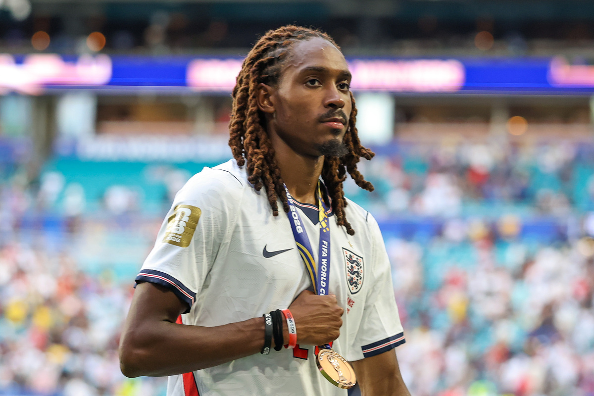 MIAMI GARDENS, FLÓRIDA - 18 DE JULHO: DZ Spence # 25 da Inglaterra reage após a final de bronze da Copa do Mundo FIFA 2026 entre França e Inglaterra no Miami Stadium em 18 de julho de 2026 em Miami Gardens, Flórida. (Foto de Buda Mendes/Getty Images) (interligação)