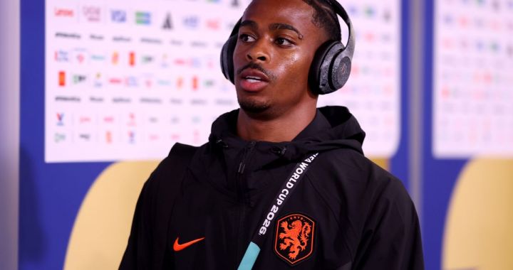 Roma set condition for West Ham deal in first meeting with Summerville’s agents