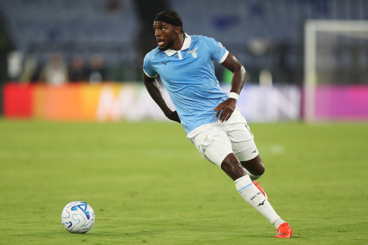 ROME, ITALY - AUGUST 30: Nuno Tavares of Lazio runs with the ball during the Serie A match between SS Lazio and Genoa CFC at Stadio Olimpico on August 30, 2026 in Rome, Italy. (Photo by Paolo Bruno/Getty Images)
