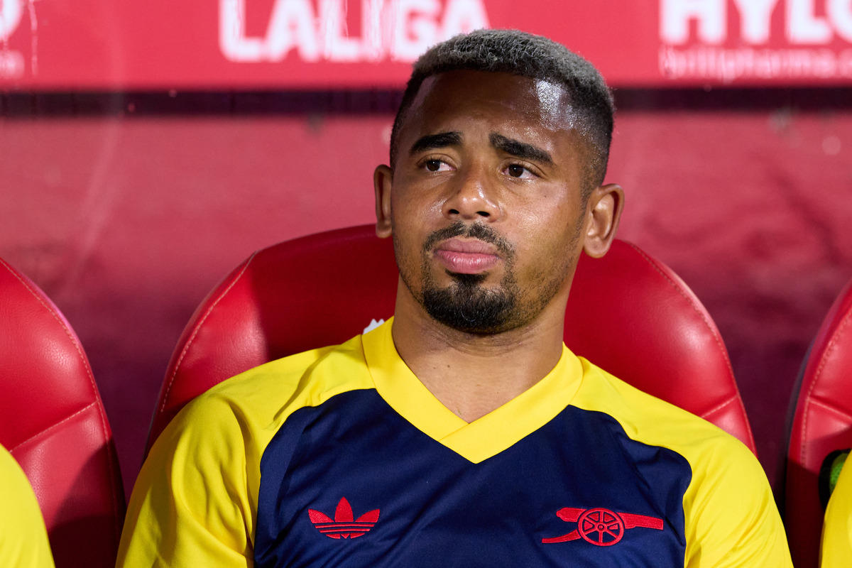 Gabriel Jesus agent denies Napoli talks after being spotted at Napoli training camp