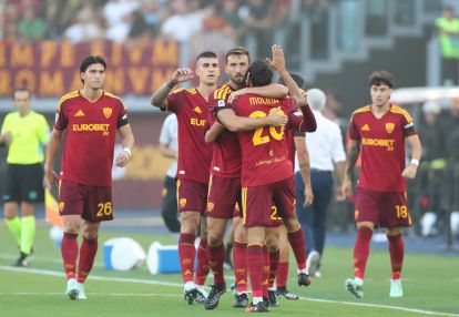 ROME, ITALY - SEPTEMBER 19: Bryan Cristante and Nahuel Molina of AS Roma celebrate their team’s first goal scored by teammate Manu Kone during the Serie A match between AS Roma and FC Internazionale at Stadio Olimpico on September 19, 2026 in Rome, Italy. (Photo by Paolo Bruno/Getty Images)
