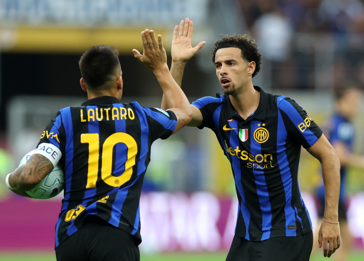 MILAN, ITALY - SEPTEMBER 05: Lautaro Martinez of Internazionale celebrates scoring his team’s first goal with teammate Curtis Jones during the Serie A match between FC Internazionale and SSC Napoli at Stadio Giuseppe Meazza on September 05, 2026 in Milan, Italy. (Photo by Claudio Villa/Getty Images)
