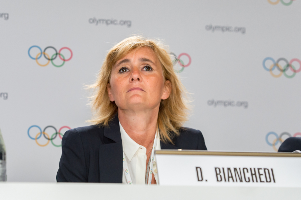 LAUSANNE, SUÍÇA - 24 DE JUNHO: A gerente do Comitê Olímpico Nacional, Diana Bianchedi, observa durante o anúncio do COI no Centro de Convenções SwissTech em 24 de junho de 2019 em Lausanne, Suíça. (Foto de Robert Hradle/Getty Images)