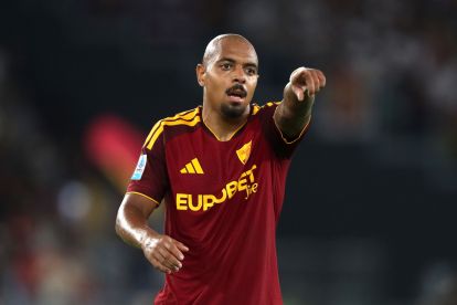 ROME, ITALY - SEPTEMBER 05: Donyell Malen of Roma gestures during the Serie A match between AS Roma and Atalanta BC at Stadio Olimpico on September 05, 2026 in Rome, Italy. (Photo by Paolo Bruno/Getty Images)