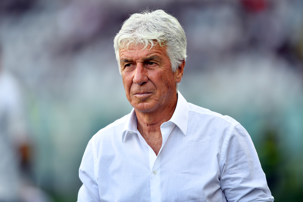 TURIM, ITÁLIA - 14 DE SETEMBRO: O técnico da AS Roma, Gian Piero Casperini, observa durante a partida da Série A entre Torino FC e AS Roma no Stadio Olimpico Grande Torino em 14 de setembro de 2026 em Torino, Itália. (Foto de Valerio Pennicino/Getty Images)