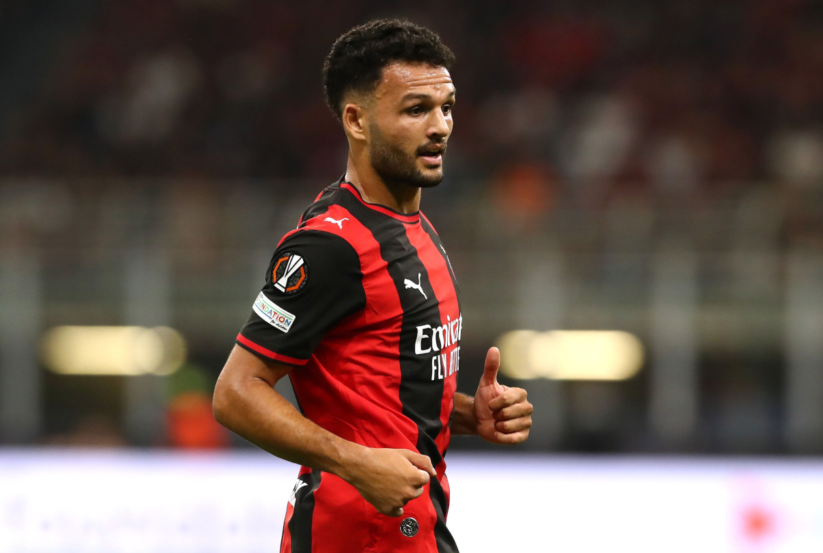 ITÁLIA - 16 DE SETEMBRO: Gonçalo Ramos do AC Milan observa durante a partida MT1 da UEFA Europa League 2026/27 League Stage entre AC Milan e SL Benfica no Stadio San Siro em 16 de setembro de 2026 na Itália. (Foto de Marco Luzani/Getty Images)