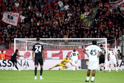 MONZA, ITALY - SEPTEMBER 18: Gustavo Varela of AC Monza scores his team’s second goal from the penalty spot during the Serie A match between AC Monza and US Sassuolo at U-Power Stadium on September 18, 2026 in Monza, Italy. (Photo by Marco Luzzani/Getty Images)