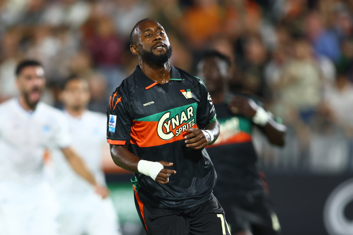 Veneza, Itália - 19 de setembro de 2026 John Yepoh do Venice FC reage durante a partida da Série A entre Venice FC e SS Lazio no Stadio Pier Luigi Benzo em 19 de setembro de 2026 em Veneza, Itália. (Foto de Maurício Lagana/Getty Images)
