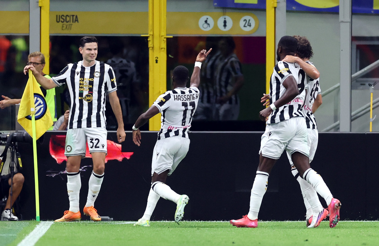 MILAN, ITALY - SEPTEMBER 14: Jurgen Ekkelenkamp of Udinese Calcio celebrates scoring his team’s second goal during the Serie A match between FC Internazionale and Udinese Calcio at Stadio Giuseppe Meazza on September 14, 2026 in Milan, Italy. (Photo by Claudio Villa/Getty Images)
