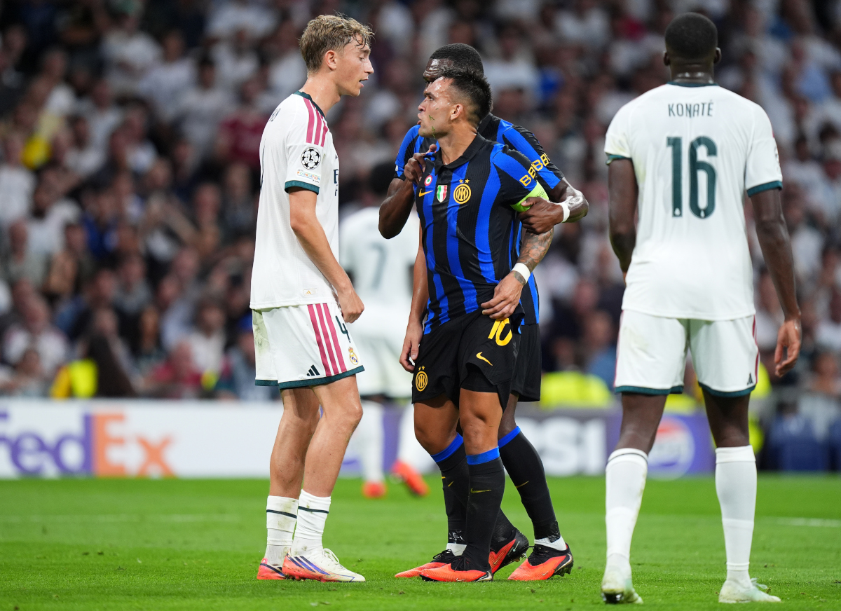 MADRID, ESPANHA - 08 DE SETEMBRO: Lautaro Martinez da Internazionale e Dean Huijsen do Real Madrid durante a partida da Fase MD1 da Liga dos Campeões da UEFA 2026/27 entre Real Madrid CF e FC Internazionale Milano em 2 de setembro B600 no Estadio80. Em Madri, Espanha. (Foto de Angel Martinez/Getty Images)