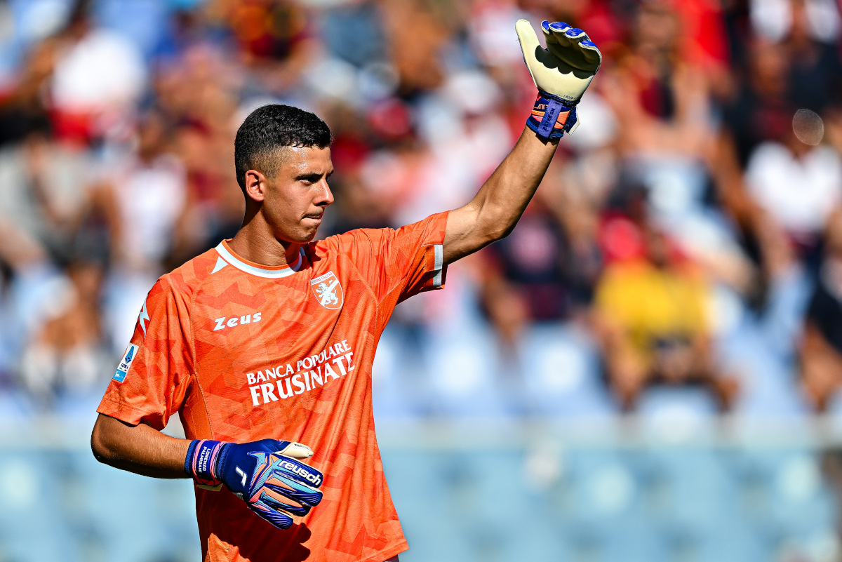 GÊNOVA, ITÁLIA - 12 DE SETEMBRO: Lorenzo Palmisani de Frosinone reage durante a partida da Série A entre Genoa CFC e Frosinone Calcio no Stadio Luigi Ferraris em 12 de setembro de 2026 em Gênova, Itália. (Foto de Simone Arveda/Getty Images)