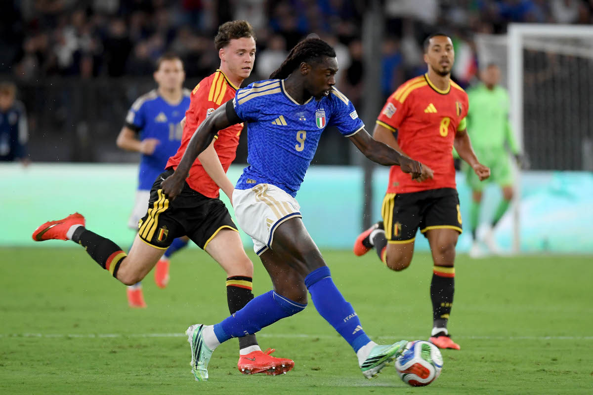ROMA, ITÁLIA - 25 DE SETEMBRO: Moise Kean da Itália durante a partida da fase de grupos da Liga das Nações 2026/27 da UEFA entre Itália e Bélgica no Stadio Olimpico em 25 de setembro de 2026 em Roma, Itália. (Foto de Marco Rossi/Getty Images)