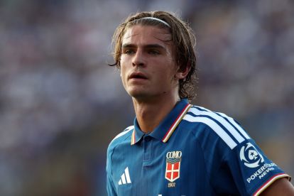 ITALY - SEPTEMBER 14: Nico Paz of Como 1907 looks on during the Serie A match between Como 1907 and Parma Calcio at Giuseppe Sinigaglia Stadium on September 14, 2026 in Italy. (Photo by Marco Luzzani/Getty Images)