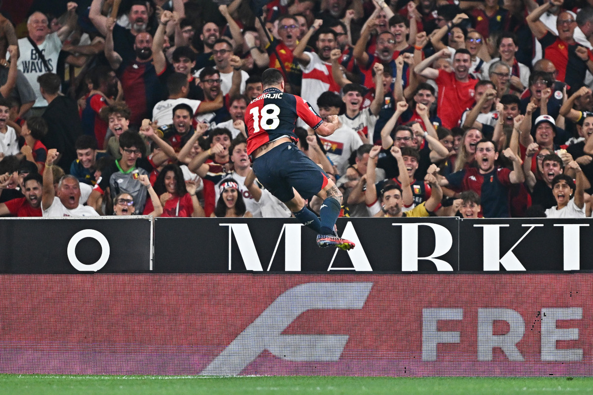 GENOA, ITALY - SEPTEMBER 04: Milutin Osmajic of Genoa celebrates scoring his team’s first goal during the Serie A match between Genoa CFC and Como 1907 at Stadio Luigi Ferraris on September 04, 2026 in Genoa, Italy. (Photo by Simone Arveda/Getty Images)