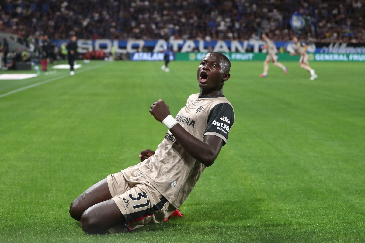 BERGAMO, ITALY - SEPTEMBER 12: Paul Mendy of Cagliari Calcio celebrates after scoring their team's first goal during the Serie A match between Atalanta BC and Parma Calcio at Stadio Atleti Azzurri d'Italia on September 12, 2026 in Bergamo, Italy. (Photo by Marco Luzzani/Getty Images)